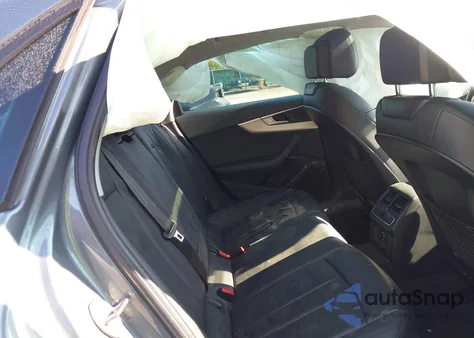 2017 Audi A4 2.0T Ultra Premium z USA, uszkodzony, nr VIN WAUGMAF48HN045962